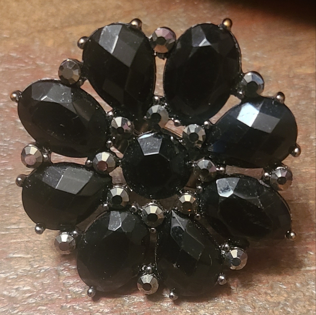Black Classic Gemstone Ring Size 6